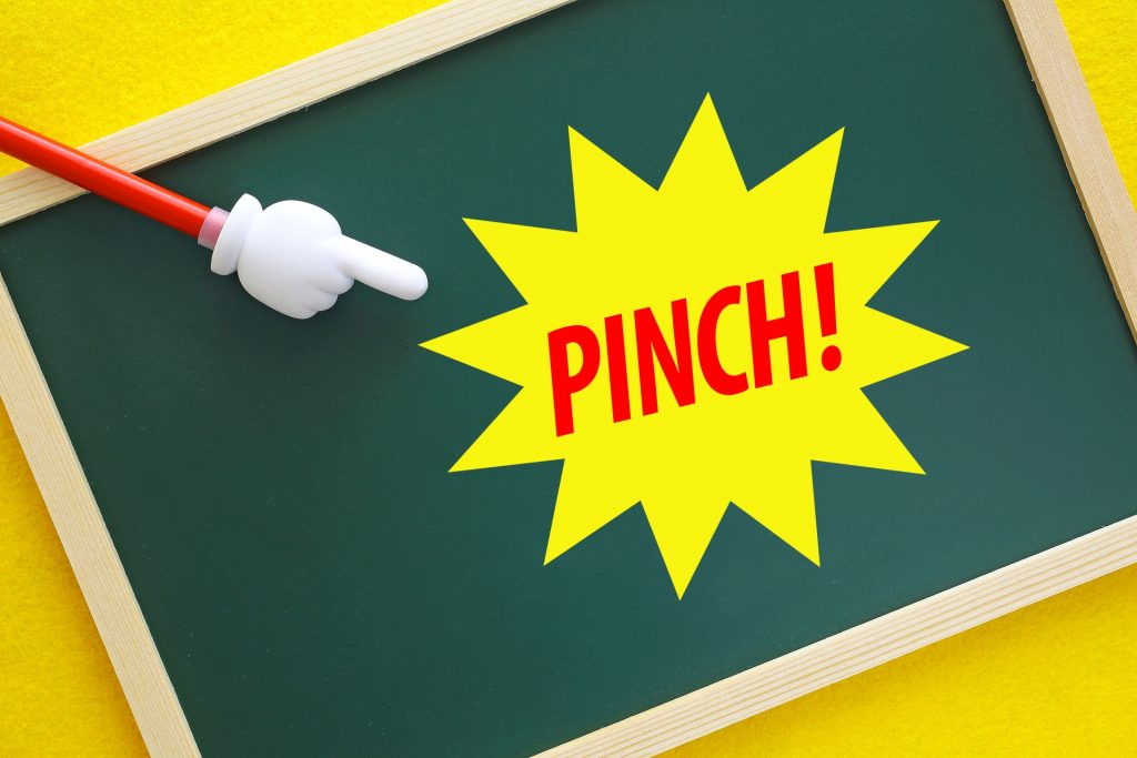 PINCHの文字と人差し指