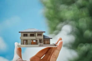 不動産売却時に利用される「つなぎ融資」とは？メリット・デメリットを解説