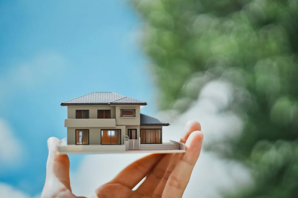 不動産売却時に利用される「つなぎ融資」とは？メリット・デメリットを解説