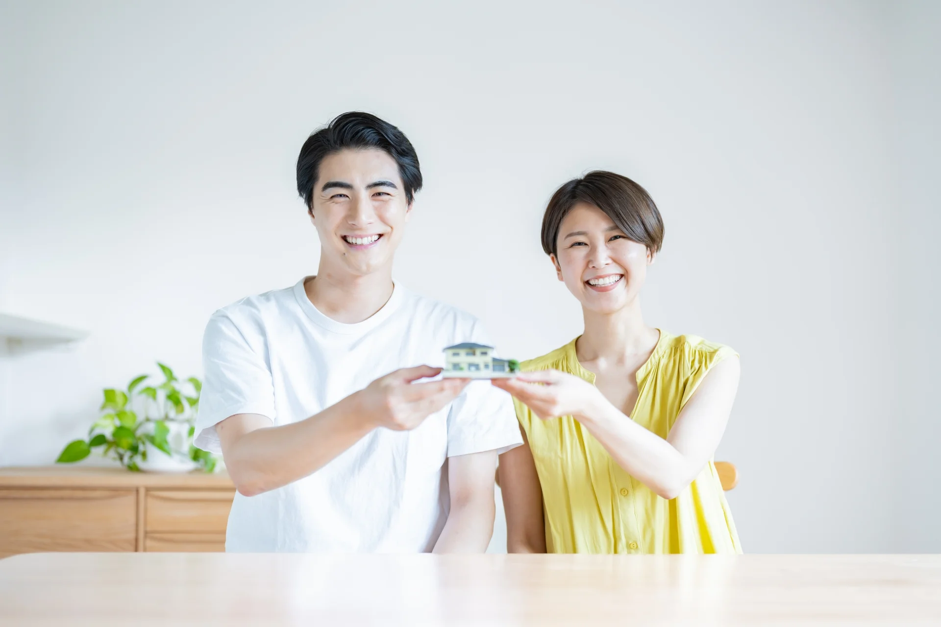 共有持分・共有名義で不動産担保ローンは利用可能!持分のみで借りる方法