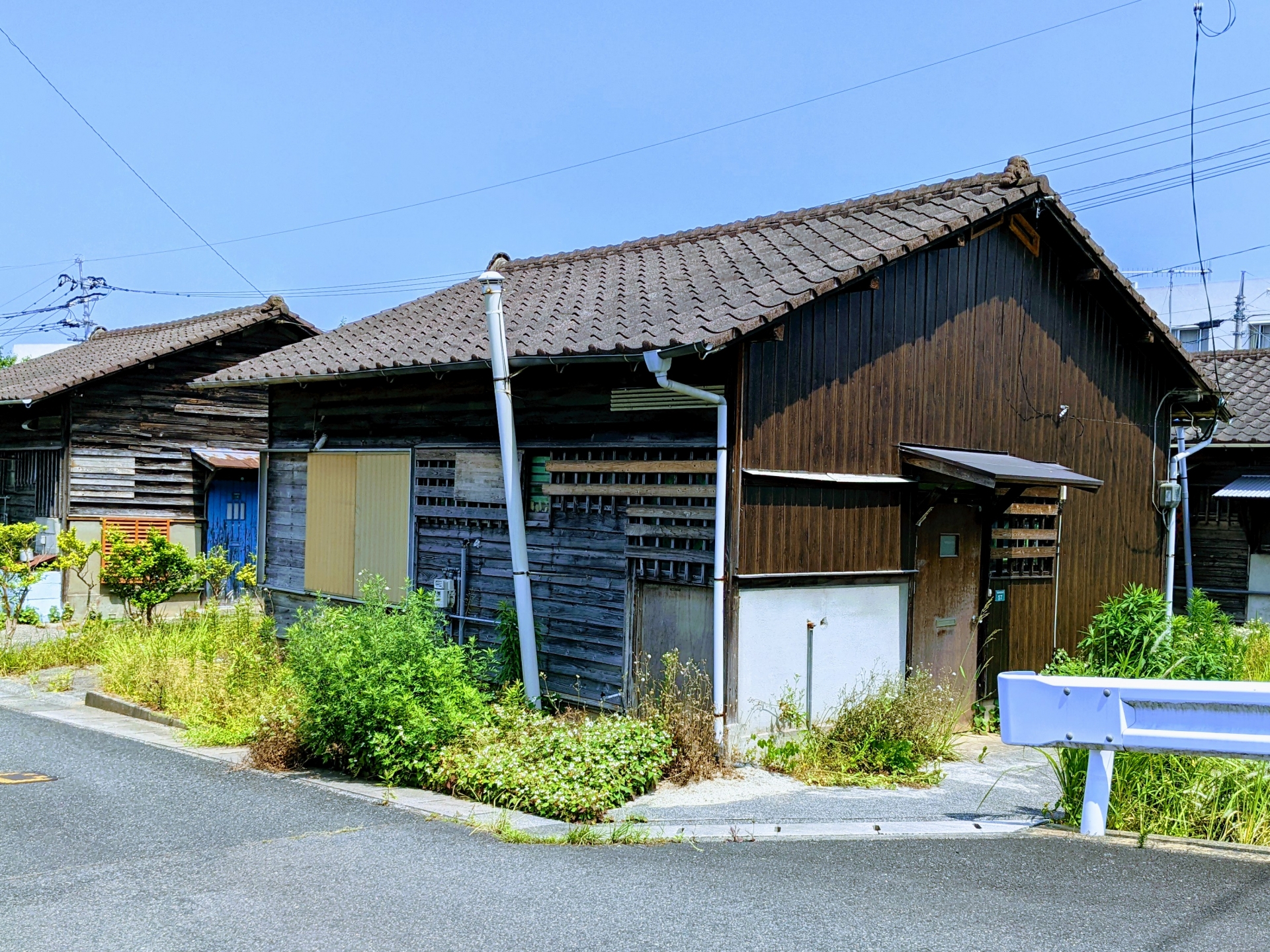 築年数と不動産担保ローンの関係を徹底解説！古い家でも借りられる？